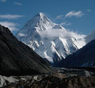 Hindu Kush mountains pic
