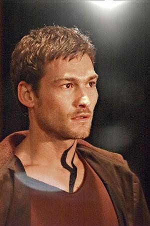 [Andy+Whitfield.jpg]