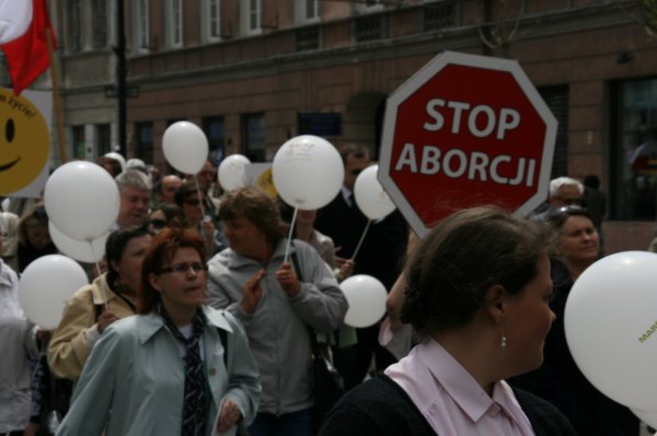 [Contra+o+aborto+Polonia3.jpg]