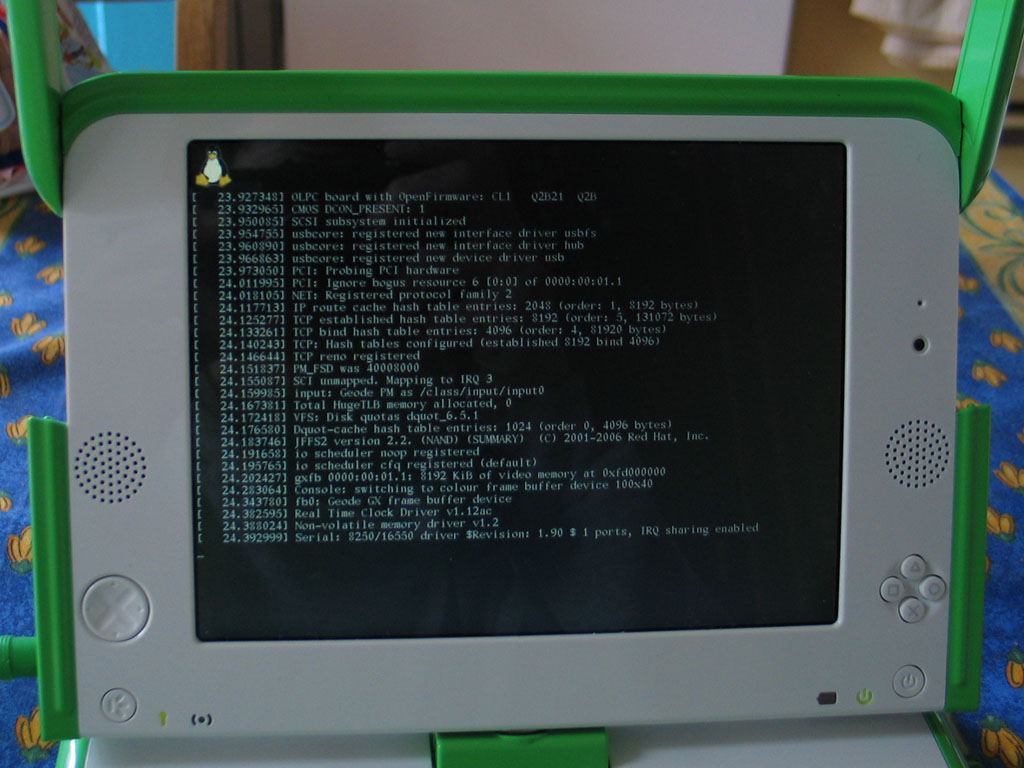 [OLPC_Green_Startup_1024.jpg]
