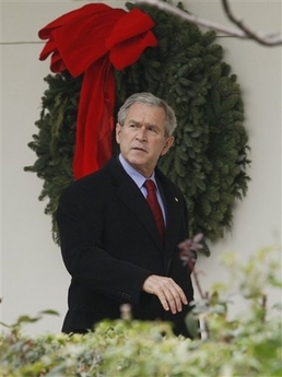 [Bush+&+Xmas+wreath,+12.21.07.jpg]