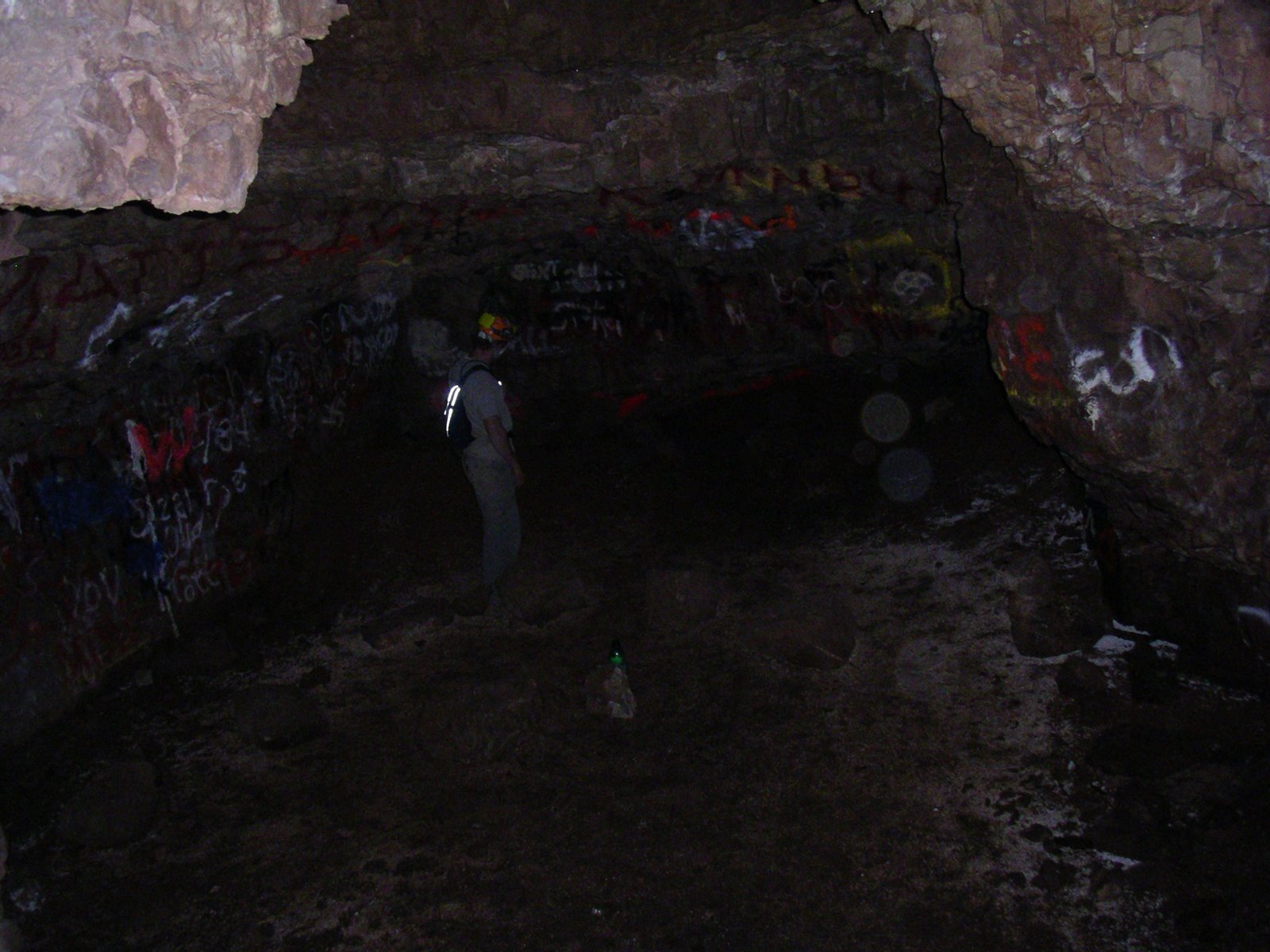 [Bloomington+Cave+008.JPG]