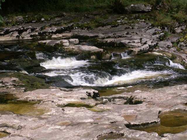[a10+small+steps+at+Stainforth.jpg]
