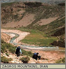 Com o nome Mouraz só existe no mundo mais uma aldeia. É no ocidente do Irão, nas Montanhas Zagros.