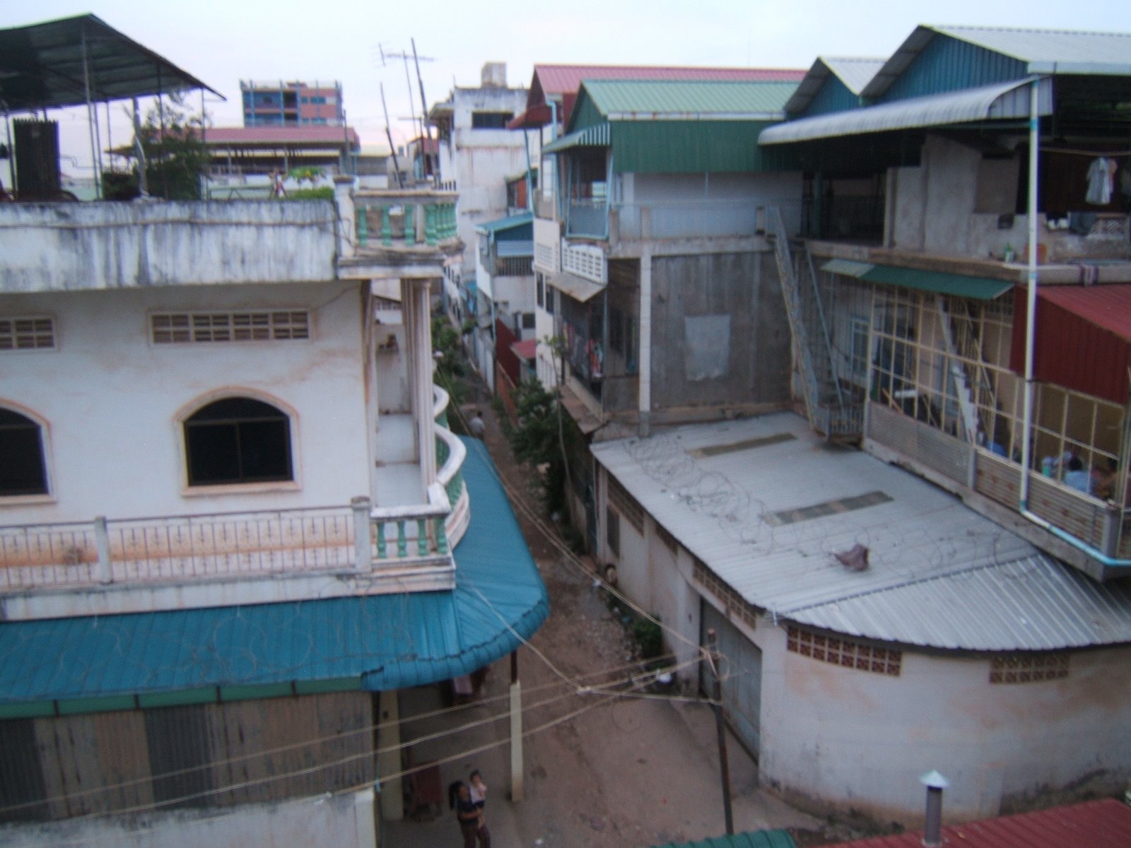 [Phnom+Penh--+View+from+my+back+porch.JPG]