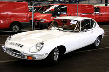 [1969+Jaguar+2+++2.jpg]