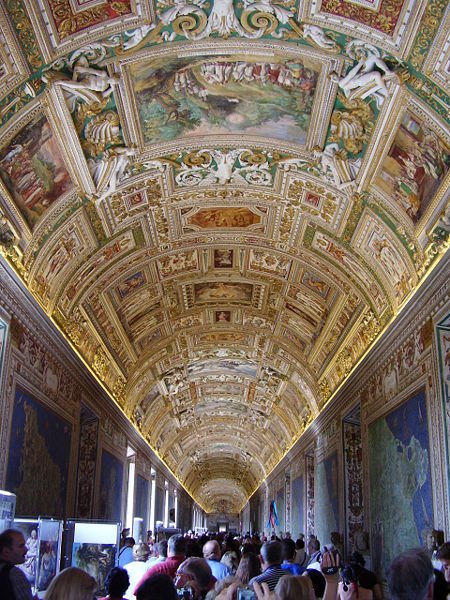 [Vatican_Museum_-_Gallery_of_Maps.jpg]