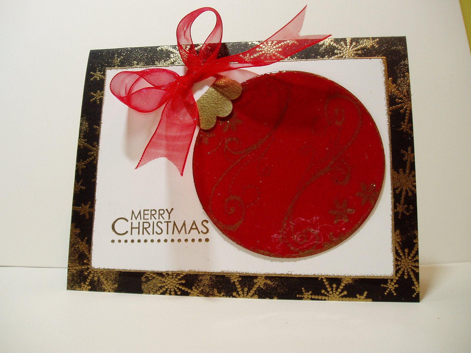 [Christmas+ornament+card+006.jpg]