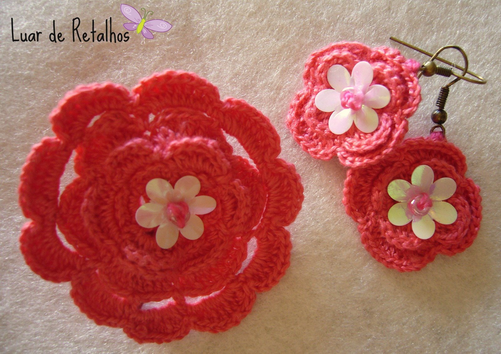 [flores+crochet+rosa+qq.jpg]