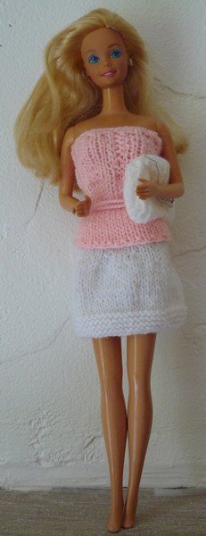 [barbie,+top+rose+pochette+blanche,+plein+pied.jpg]