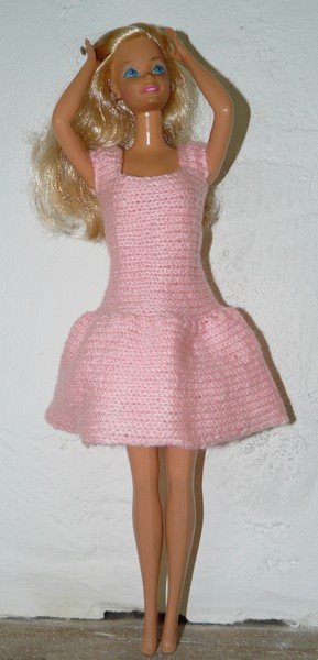 [barbie,+robe+rose.jpg]