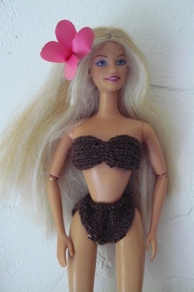 [barbie,+vahiné+en+bikini.jpg]