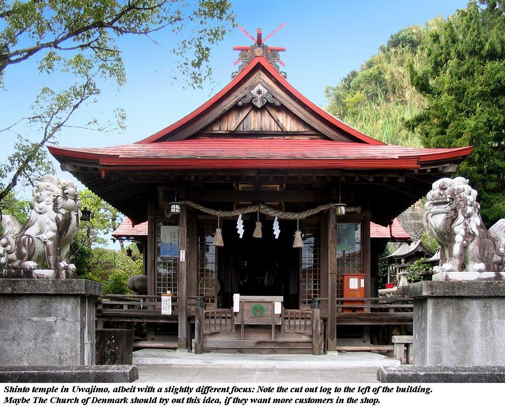 [31-10+Shinto+tempel+i+Uwajimo.jpg]