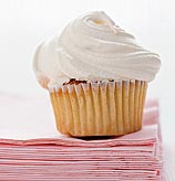 [0605_cupcakes_icecrm_frost.jpg]
