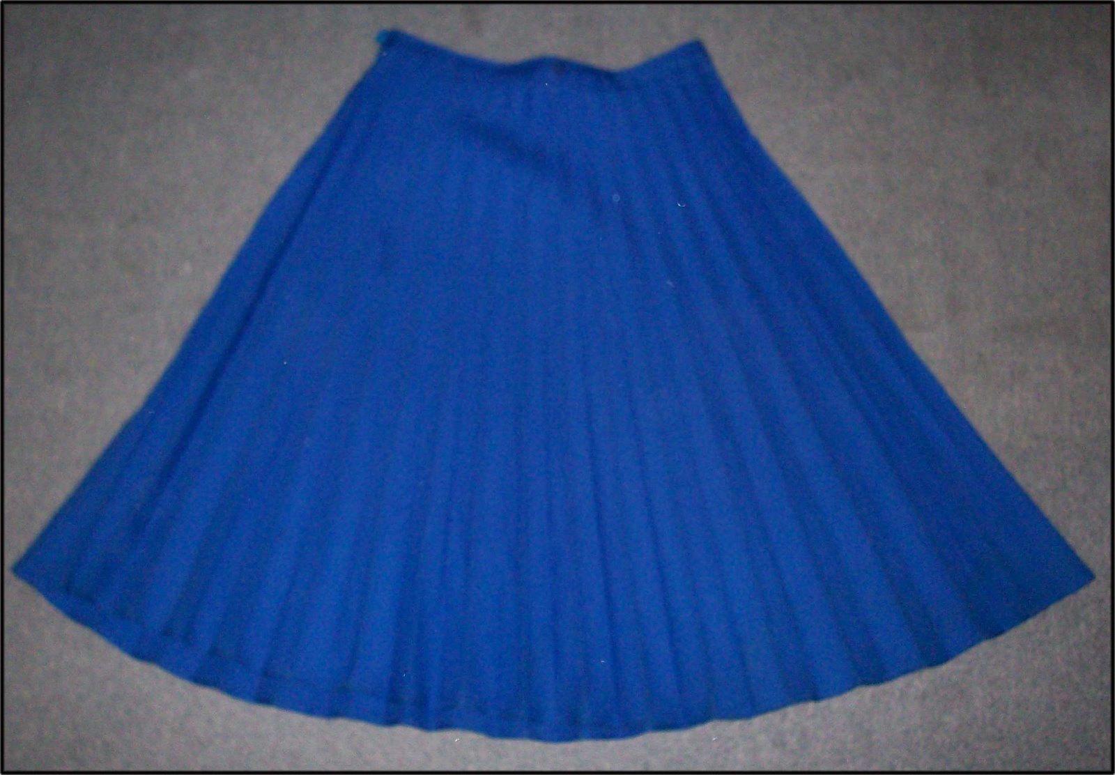 [Blue+skirt.jpg]
