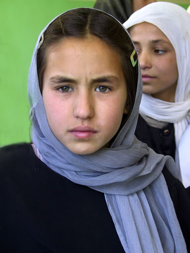 [afghan_girl.jpg]