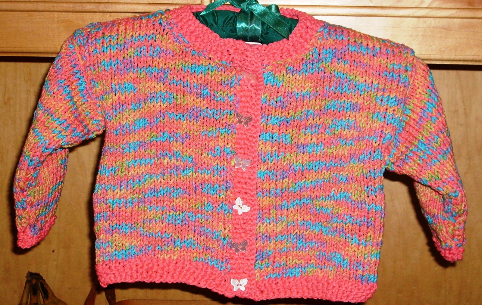 [leonie's+sweater+finished+001.jpg]
