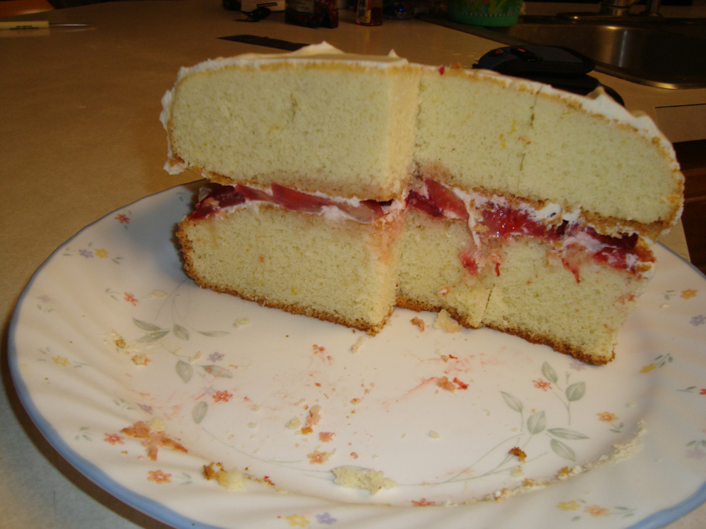 [Strawberry+Cake.jpg]