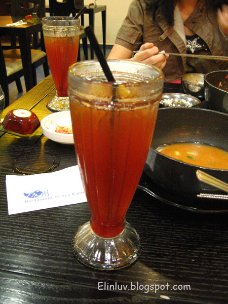 [strawberry-red-tea-drink.jpg]
