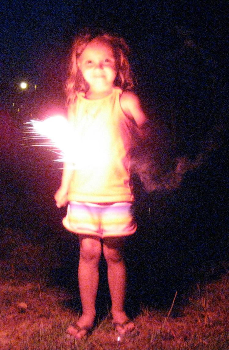 [Fireworks-2.jpg]