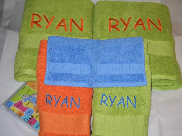 [Personalize+your+towel+ryan.jpg]