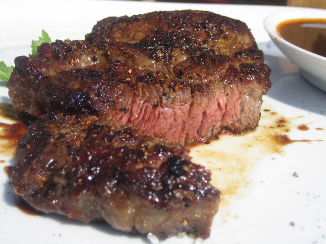 [Park+steak+cut.jpg]