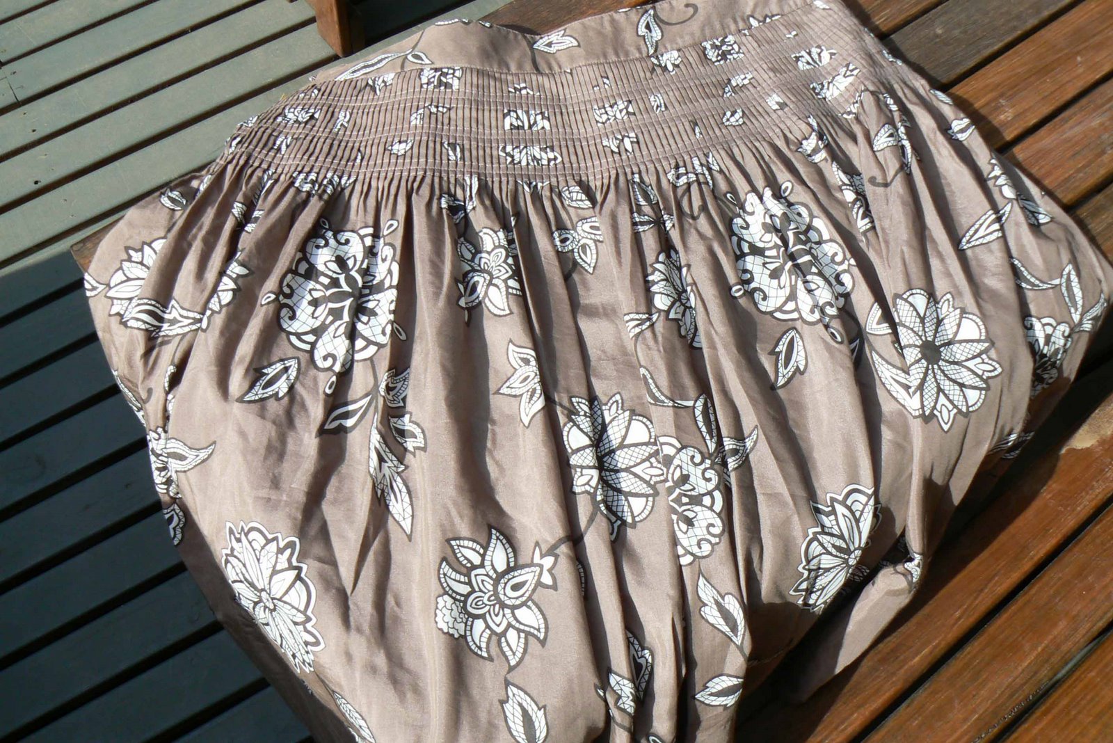 [skirt+brown.jpg]