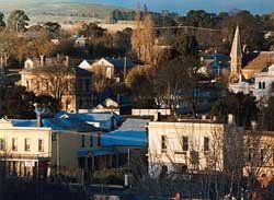 [Clunes_Town_View.jpg]