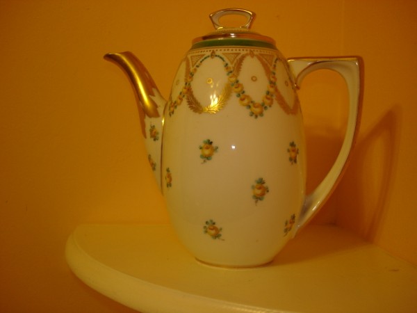 [Teapots+016.jpg]