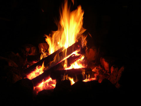 [30_Campfire.jpg]