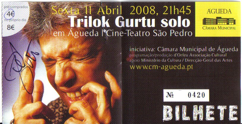 [20080411+-+Trilok+Gurtu+@+Cine-Teatro+S.+Pedro+-+Agueda.jpg]