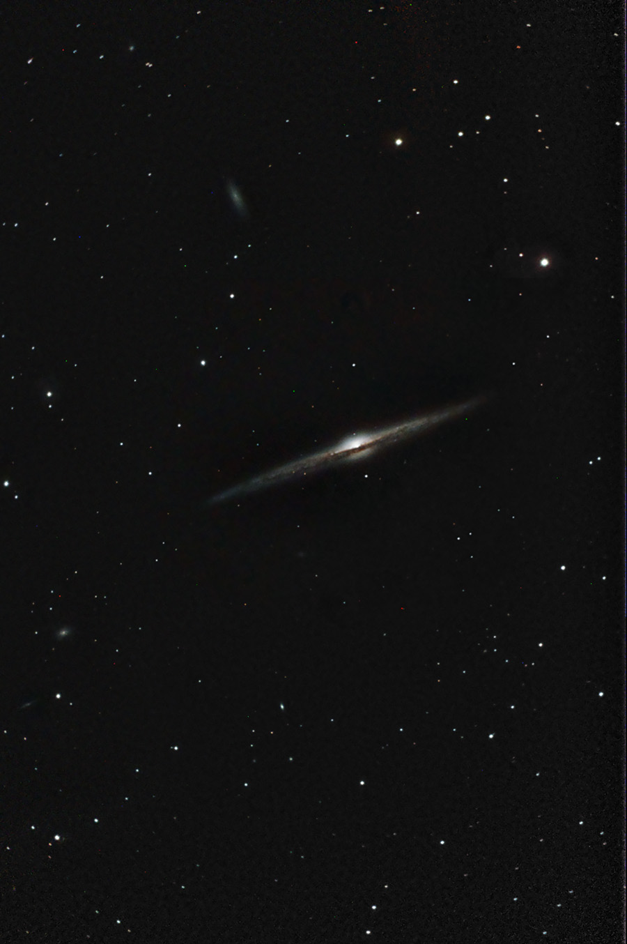 [NGC+4565+medium.jpg]