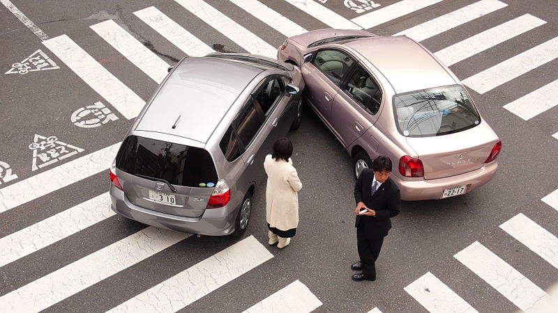 [800px-Japanese_car_accident.jpg]