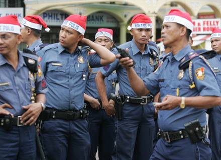 [Policiais+da+Filipina.jpg]