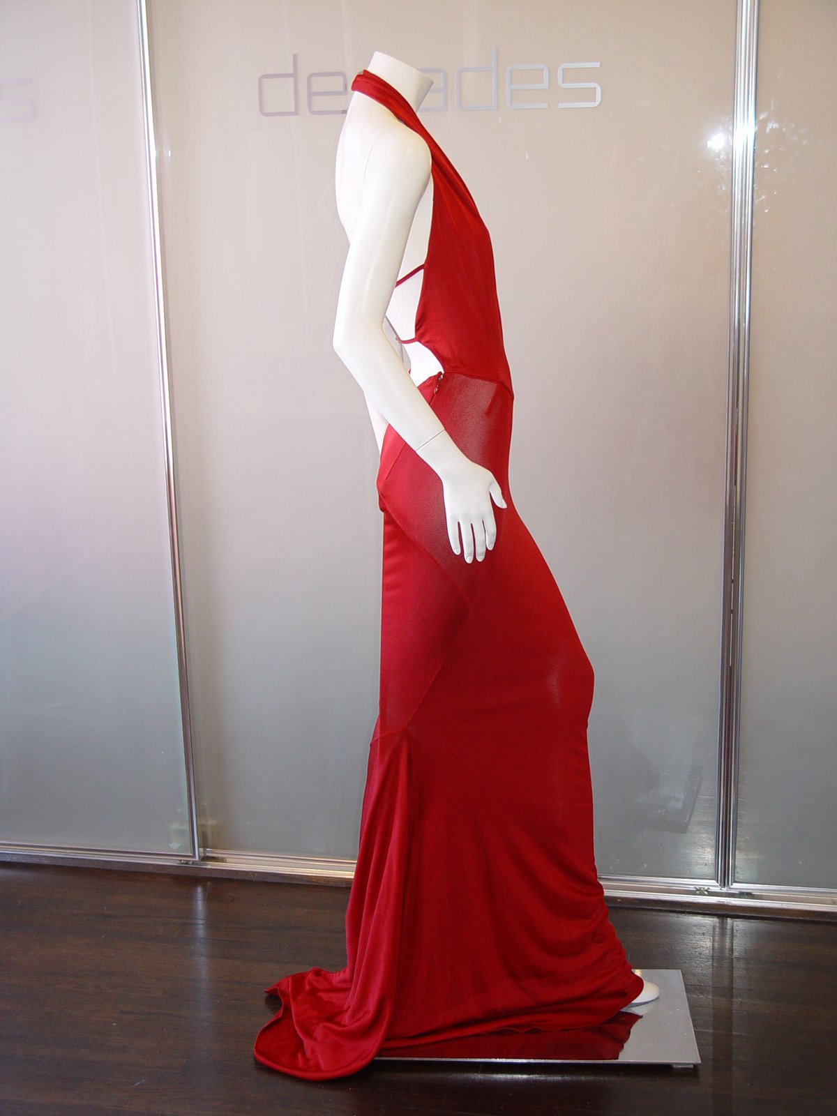 [ALAIA+RED+HALTER+GOWN+WITH+OPEN+BACK+AND+DRAMATIC+FISHTAIL+HEM+C+1980S.JPG+(2).JPG]