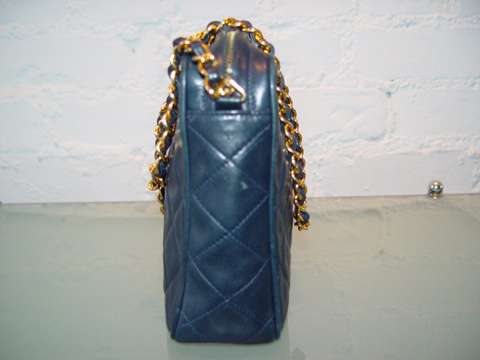 [CHANEL+CLASSIC+QUILTED+BLUE+LEATHER+SHOULDER+BAG+9+X+6+HALF+X+3+C+LATE+1980S.JPG+(1).JPG]