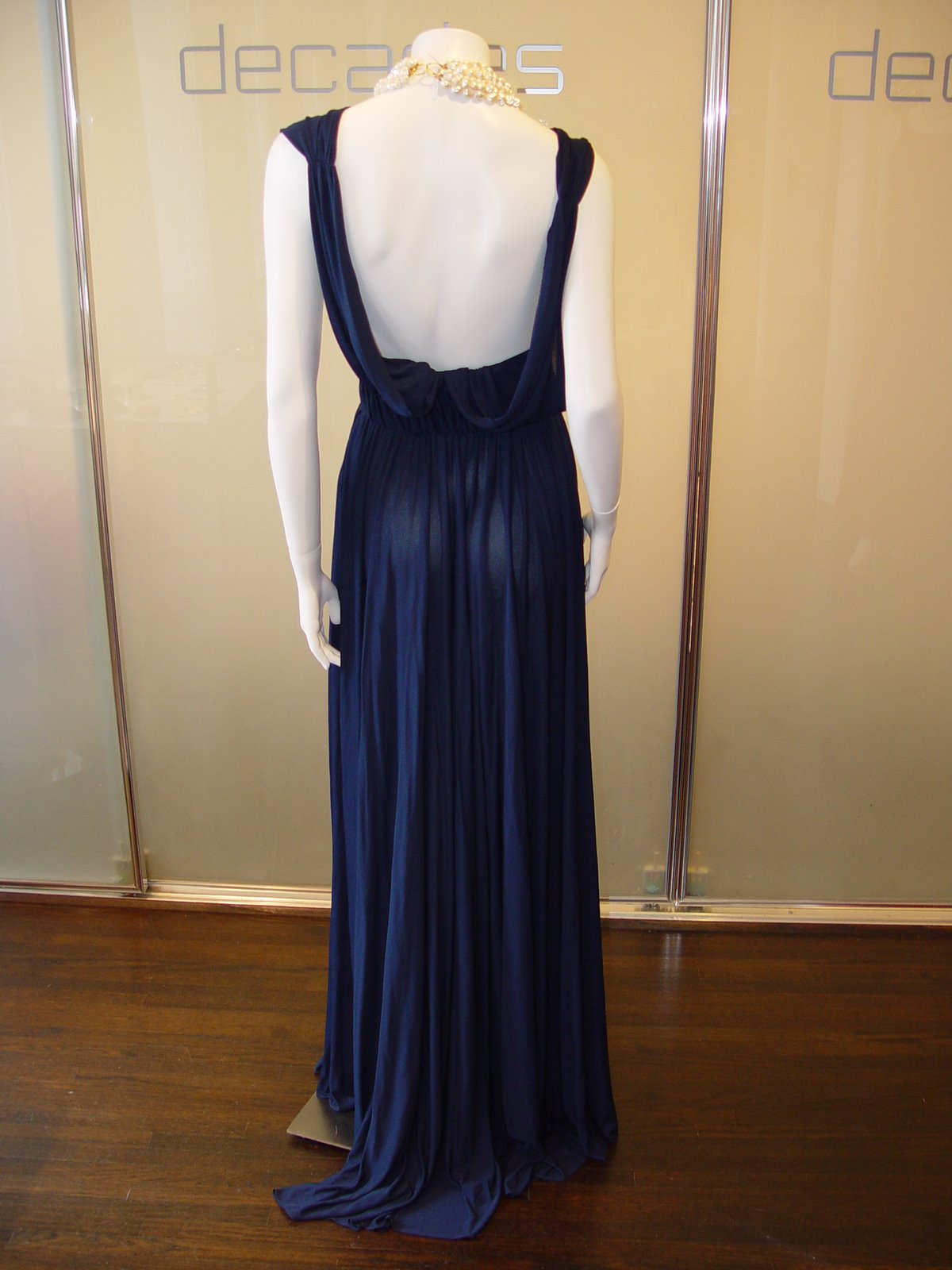 [YSL+RIVE+GAUCHE+MIDNIGHT+BLUE+JERSEY+DEEP+PLUNGE+GOWN+WITH+OPEN+BACK+NARROW+GATHERED+WAIST+C+70S+CONTEMPORARY+SIZE+FOUR+WITH+SMALL+WAIST.JPG+(1).JPG]