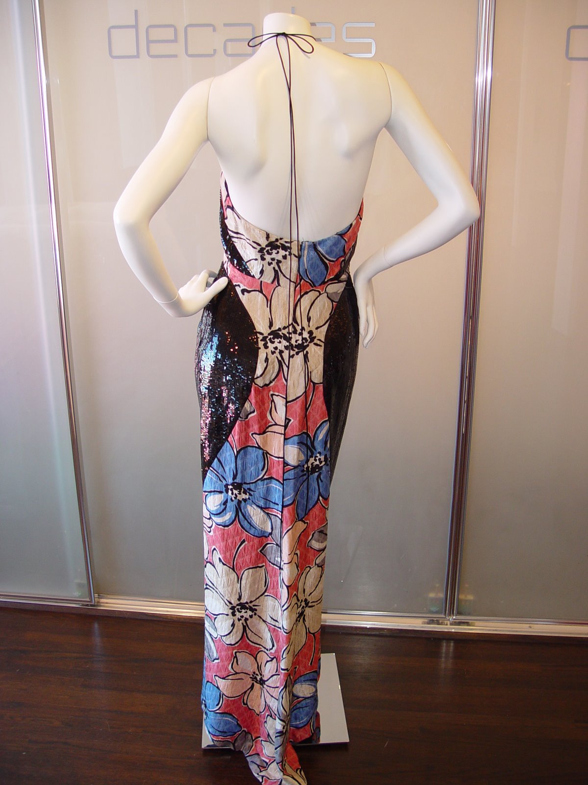 [GEOFFREY+BEENE+EARLY+80S+BLACK+SEQUIN+HALTER+GOWN+WITH+SILK+FLORAL+PATTERN+BACK+INSERT+MARKED+SIZE+6.JPG+(1).JPG]