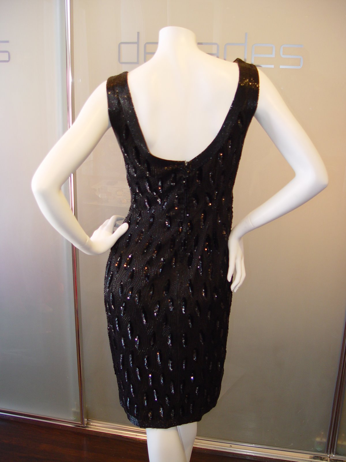 [ANONYMOUS+FRENCH+HAUTE+COUTURE+LITTLE+BLACK+DRESS+WITH+WITH+BUGGLE+BEAD+AND+FLAT+SEQUIN+DETAILS+C+50S+SIZE+FOUR.JPG+(1).JPG]