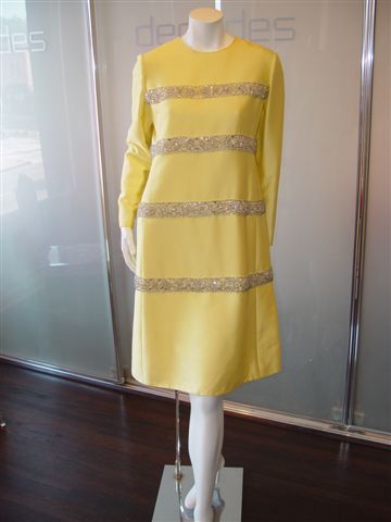 [MALCOLM+STARR+BUTTERCUP+YELLOW+EMBROIDERED+DRESS+-+1.JPG]