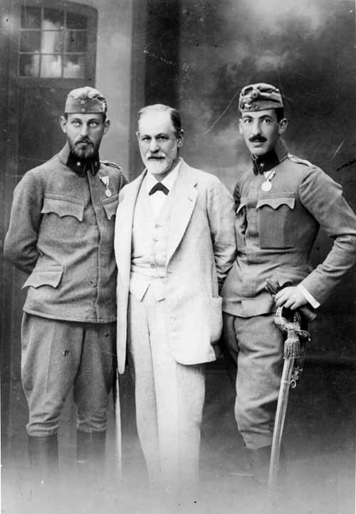 [Sigmund+Freud+e+os+filhos+Ernest+(esq)+e+Martin+(1916)+-+psicanÃ¡lise+-+arte.jpg]