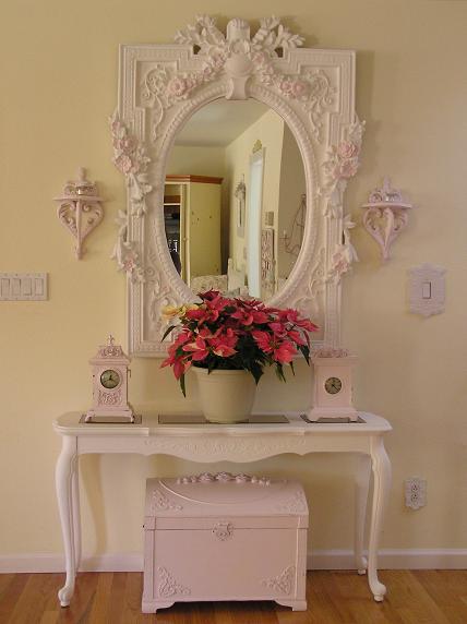 [Ornate+Mirror+Poinsettias+1.JPG]