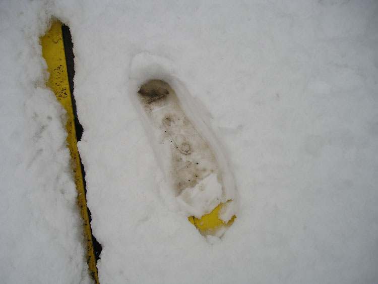 [blackheath+snow+footprint.jpg]