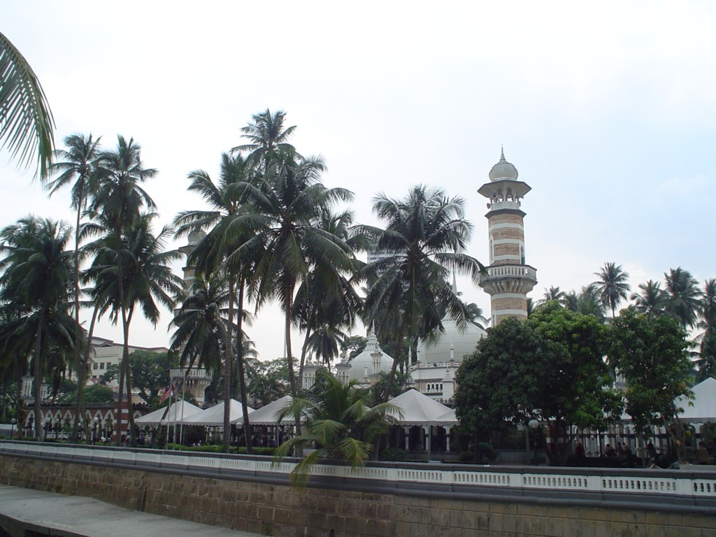 [mosque_blg.jpg]