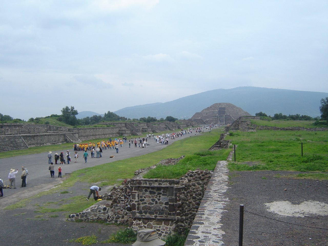 [teotihuacan+045.jpg]