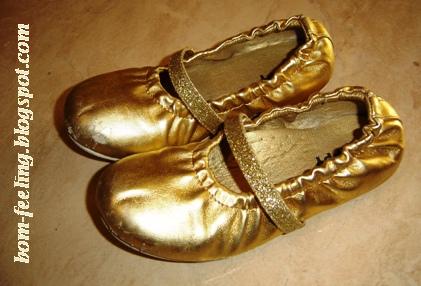 [shoes+bailarina+princess+princesa+sapatos+ouro.JPG]
