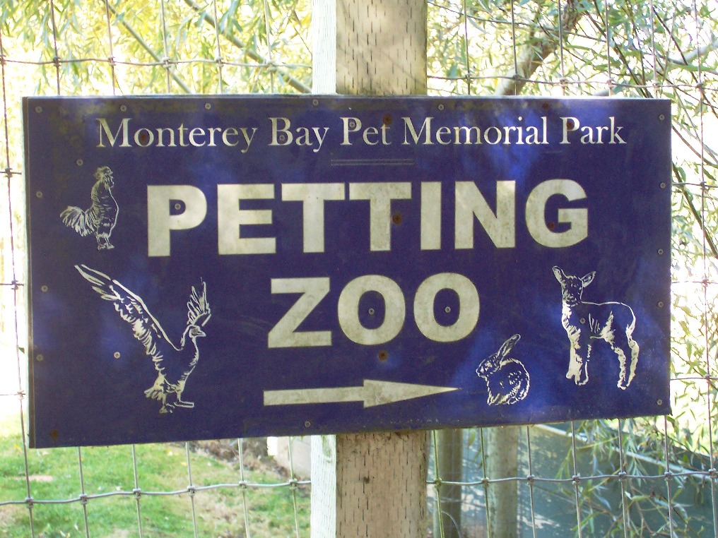 [Petting+Zoo.jpg]