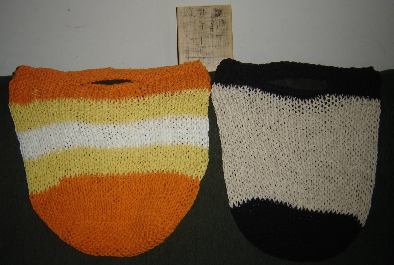 [Knit+Bags+001.jpg]