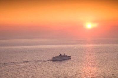 [beautiful+ship+at+sunset+cruise.jpg]