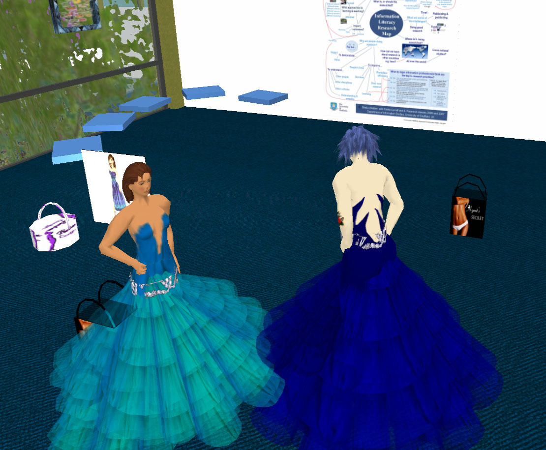 [28-08+ballgowns+trying+on.jpg]